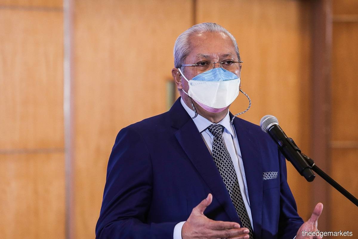 Annuar: Anyone can give an opinion, but the Keluarga Malaysia government led by Ismail Sabri will remain committed to upholding integrity and listening to the voices of the people. (Photo by Zahid Izzani Mohd Said/The Edge)